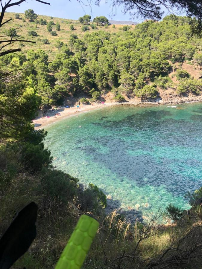 Roses Beach Экстерьер фото